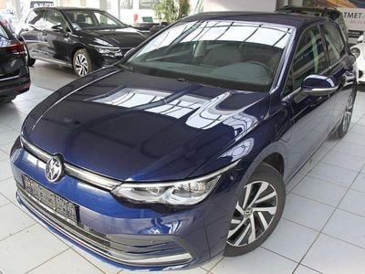 Atlantic blue metallic Gebraucht 2021 VW Golf Style Limousine | 21.690 € (Guter Preis)