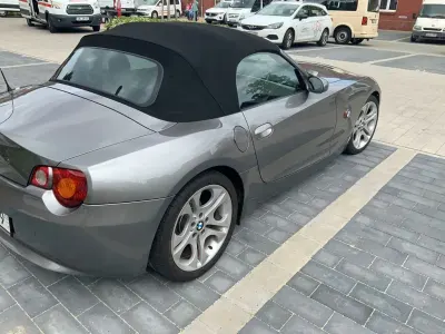 Gebraucht BMW Z4 Sport Line 170 PS (125 kW) 2004 Grau Cabrio