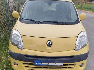Gebraucht Renault Kangoo Happy Family 106 PS (77 kW) 2010 Beige Van / Kleinbus