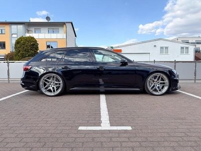 Gebraucht Audi RS4 Ambiente 450 PS (330 kW) 2018 Schwarz Kombi