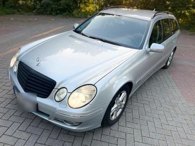 Mercedes E200