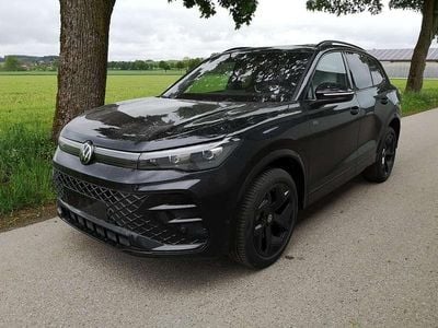 Nuova VW Tiguan R-line 150 CV (110 kW) 2026 Nero SUV