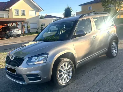 Gebraucht Skoda Yeti Ambition 105 PS (77 kW) 2014 Grau SUV