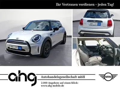 Gebraucht Mini Cooper Classic 136 PS (100 kW) 2023 Weiß Kleinwagen