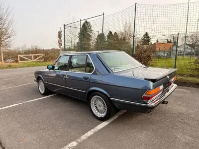 Gebraucht BMW 535 Performance 192 PS (141 kW) 1986 Blau Limousine