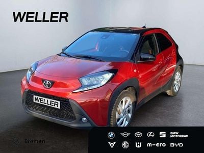 Gebraucht Toyota Aygo X Pulse 72 PS (52 kW) 2023 Rot SUV