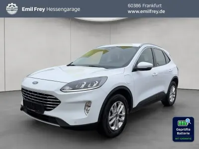 Używany Ford Kuga Titanium 224 KM (164 kW) 2022 Biały SUV