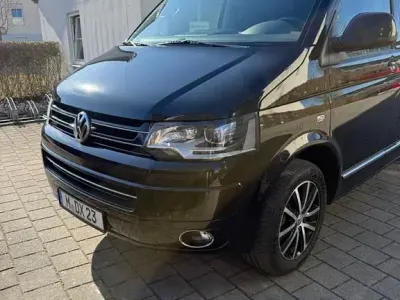 Gebraucht VW Multivan Life 179 PS (131 kW) 2013 Schwarz Van / Kleinbus