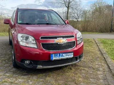 Używany Chevrolet Orlando LT 163 KM (119 kW) 2011 Czerwony Minivan