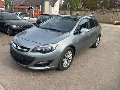 gebraucht Opel Astra 1.7 CDTI DPF Sports Tourer 150 Jahre