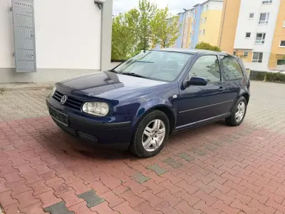 Gebraucht VW Golf IV Edition 102 PS (75 kW) 2002 Blau Kleinwagen