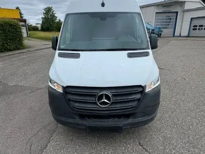 Gebraucht Mercedes Sprinter 163 PS (119 kW) 2019 Weiß Van
