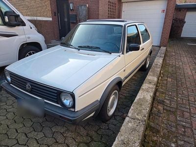 Second-hand VW Golf II 54 CP (39 kW) 1989 Alb Hatchback