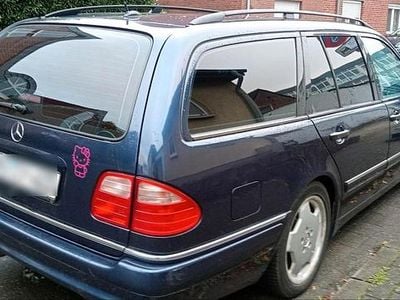Mercedes E55 AMG