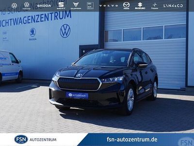 Schwarz Gebraucht 2023 Skoda Enyaq iV Loft SUV | 26.980 € (Etwas zu teuer)