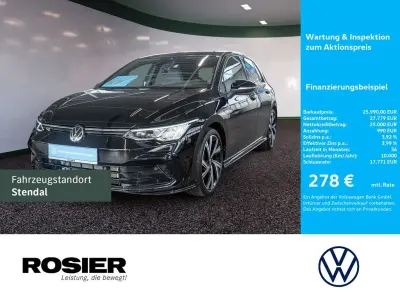 Gebraucht VW Golf VIII R-line 150 PS (110 kW) 2024 Schwarz / grenadillschwarz Limousine