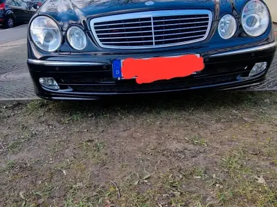 Gebraucht Mercedes E280 190 PS (139 kW) 2005 Schwarz Limousine
