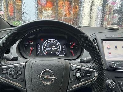 Gebraucht Opel Insignia Business Edition 250 PS (183 kW) 2015 Olive tree Limousine