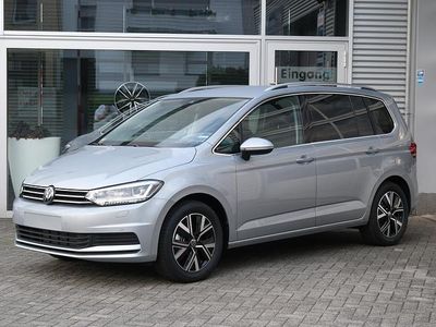 Neu VW Touran Edition 150 PS (110 kW) 2025 Delfingrau metallic Van / Kleinbus