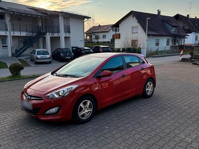 Gebraucht Hyundai i30 99 PS (72 kW) 2014 Limousine