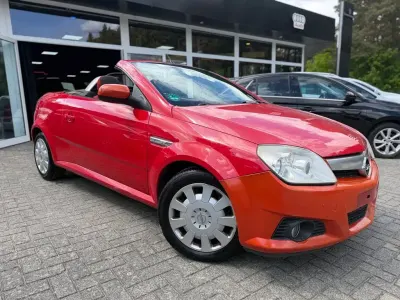 Gebraucht Opel Tigra Enjoy 90 PS (66 kW) 2006 Rot Cabrio