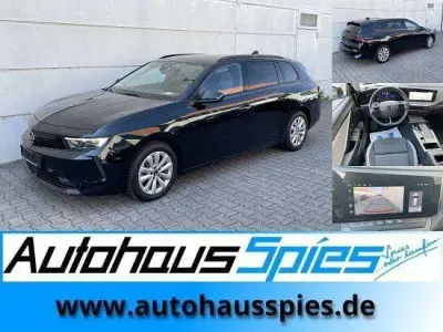 Gebraucht Opel Astra Business Edition 131 PS (96 kW) 2024 Schwarz Kleinwagen