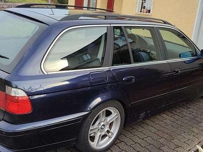 BMW 525