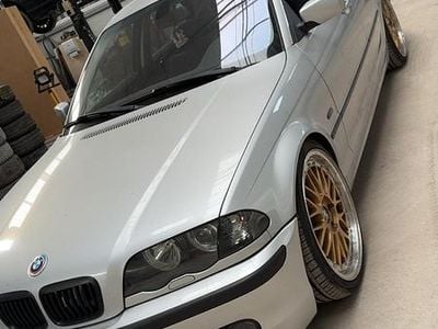 BMW 323