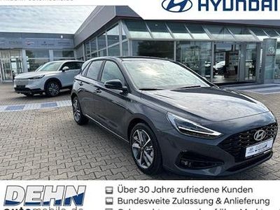 Grau Gebraucht 2024 Hyundai i30 Advantage Limousine | 21.960 € (Fairer Preis)