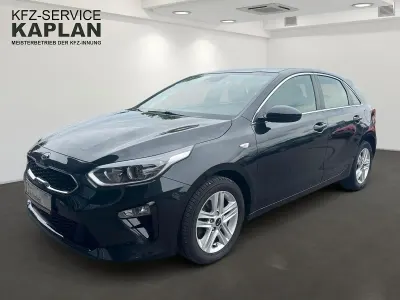 Gebraucht Kia Ceed Vision 140 PS (102 kW) 2021 Schwarz Kleinwagen