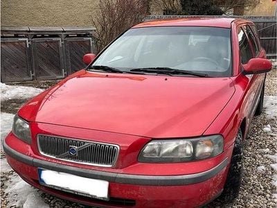 Gebraucht Volvo V70 163 PS (119 kW) 2002 Rot Kombi