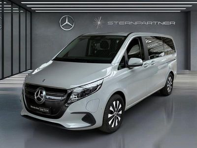 Gebraucht Mercedes EQV300 150 kW (204 PS) 2024 Alpingrau Van / Kleinbus