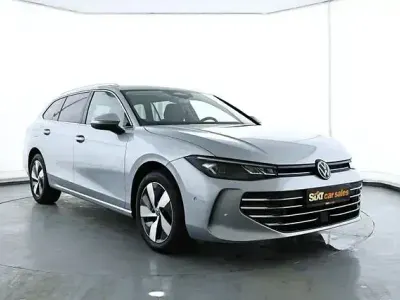 Gebraucht VW Passat IQ Drive 150 PS (110 kW) 2025 Silber Kombi