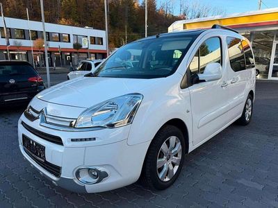 Blanc banquise Gebraucht 2015 Citroën Berlingo SELECTION Van / Kleinbus | 6.990 € (Fairer Preis)