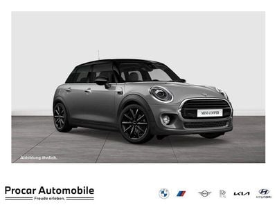 Gebraucht Mini Cooper 136 PS (100 kW) 2019 Moonwalk grey () Kleinwagen