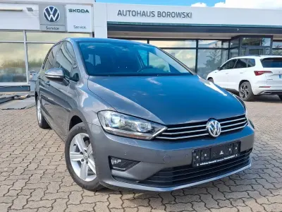 Gebraucht VW Golf Sportsvan Comfortline 150 PS (110 kW) 2017 Indiumgrau metallic Van / Kleinbus