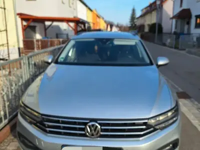 Gebraucht VW Passat Business 150 PS (110 kW) 2019 Grau Kombi