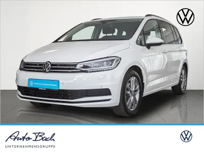 Gebraucht VW Touran Comfortline 150 PS (110 kW) 2025 Pure white Van / Kleinbus