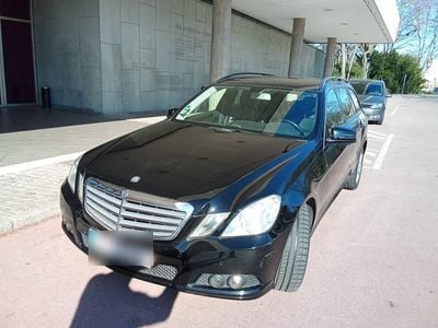 Mercedes E200
