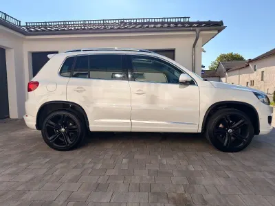 Gebraucht VW Tiguan R-line 140 PS (102 kW) 2013 Weiß SUV