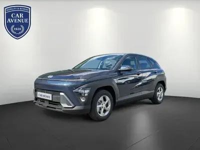 Gebraucht Hyundai Kona Select 141 PS (103 kW) 2024 Blau schwarz SUV