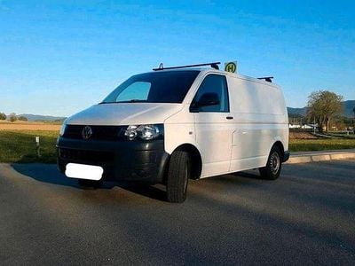 Usata VW T5 102 CV (75 kW) 2010 Bianco Furgone