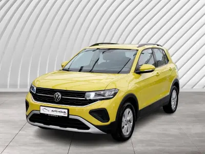 Neu VW T-Cross Life 95 PS (69 kW) 2026 Grape yellow SUV