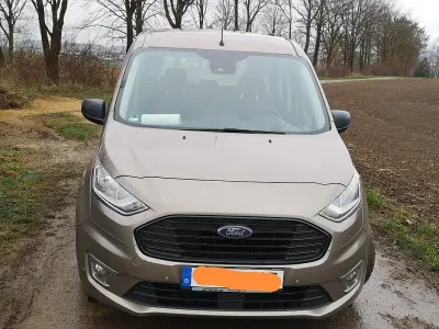 Używany Ford Tourneo