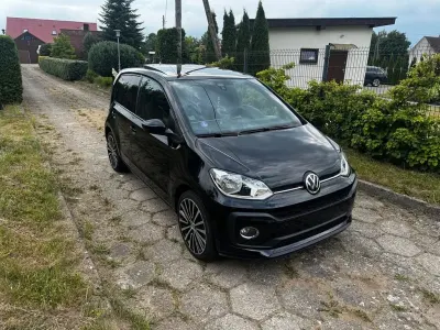 Gebraucht VW up! high up! 90 PS (66 kW) 2017 Schwarz Kleinwagen
