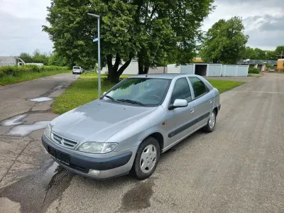 Gebraucht Citroën Xsara 90 PS (66 kW) 1998 Grau Limousine