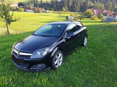 Opel Astra GTC