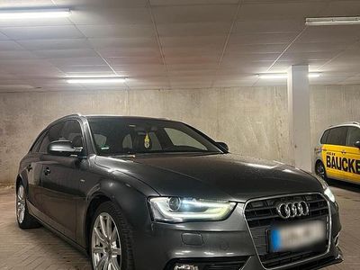 Gebraucht Audi A4 S-Line 204 PS (150 kW) 2012 Grau Kombi