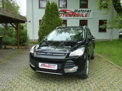 Używany Ford Kuga 150 KM (110 kW) 2016 Czarny SUV