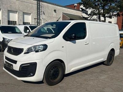 Gebraucht Peugeot Expert 144 PS (105 kW) 2022 Weiß Van